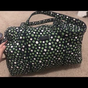 Vera Bradley duffle bag (*ONLY USED TWICE*)